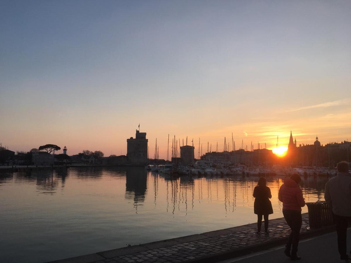 Апартаменты La Rochelle Grosse Horloge / Port Экстерьер фото